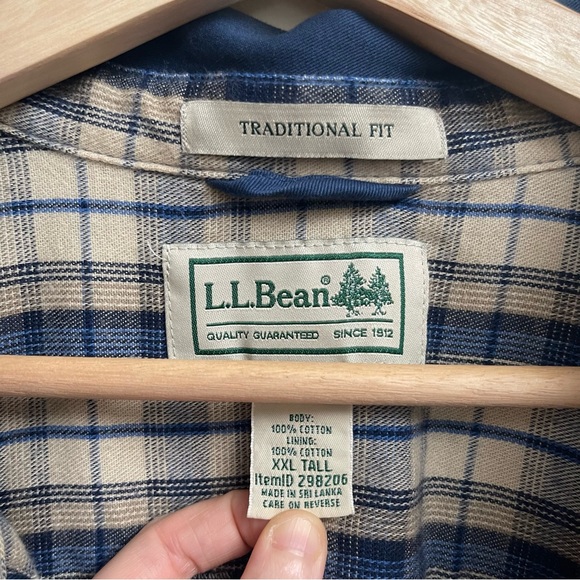 LL Bean Flannel Lined Jacket - Picture 3 of 10